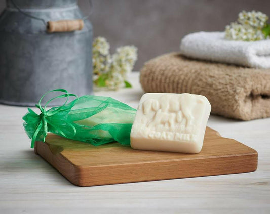 Shampoo Bar, Eco friendly- Goats Milk Soap- Natural Ingredients - ecogreenturtle ltd